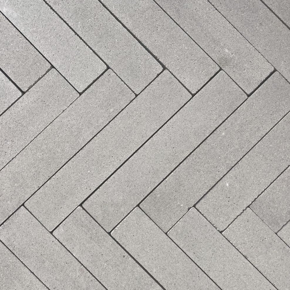 Betonklinker Greige 40x8x8cm (per laag)